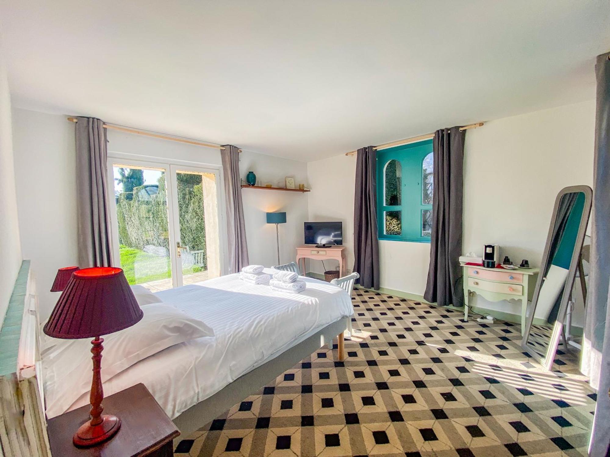 Hotel Haras De La Potardiere Crosmieres Exterior photo