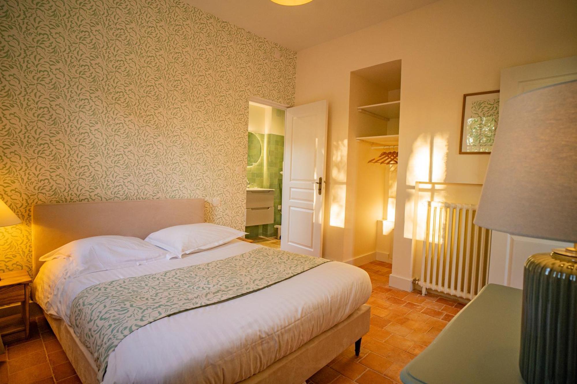 Hotel Haras De La Potardiere Crosmieres Exterior photo